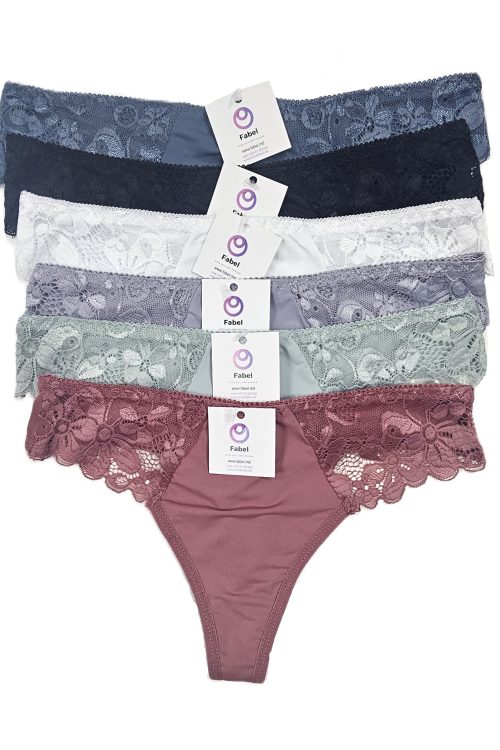 Tanga din microfibră cu dantelă.