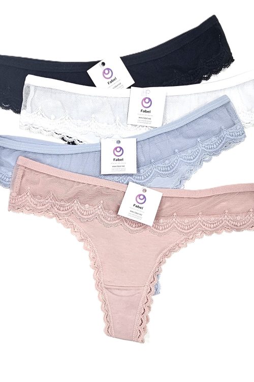 Tanga din bumbac cu dantelă.