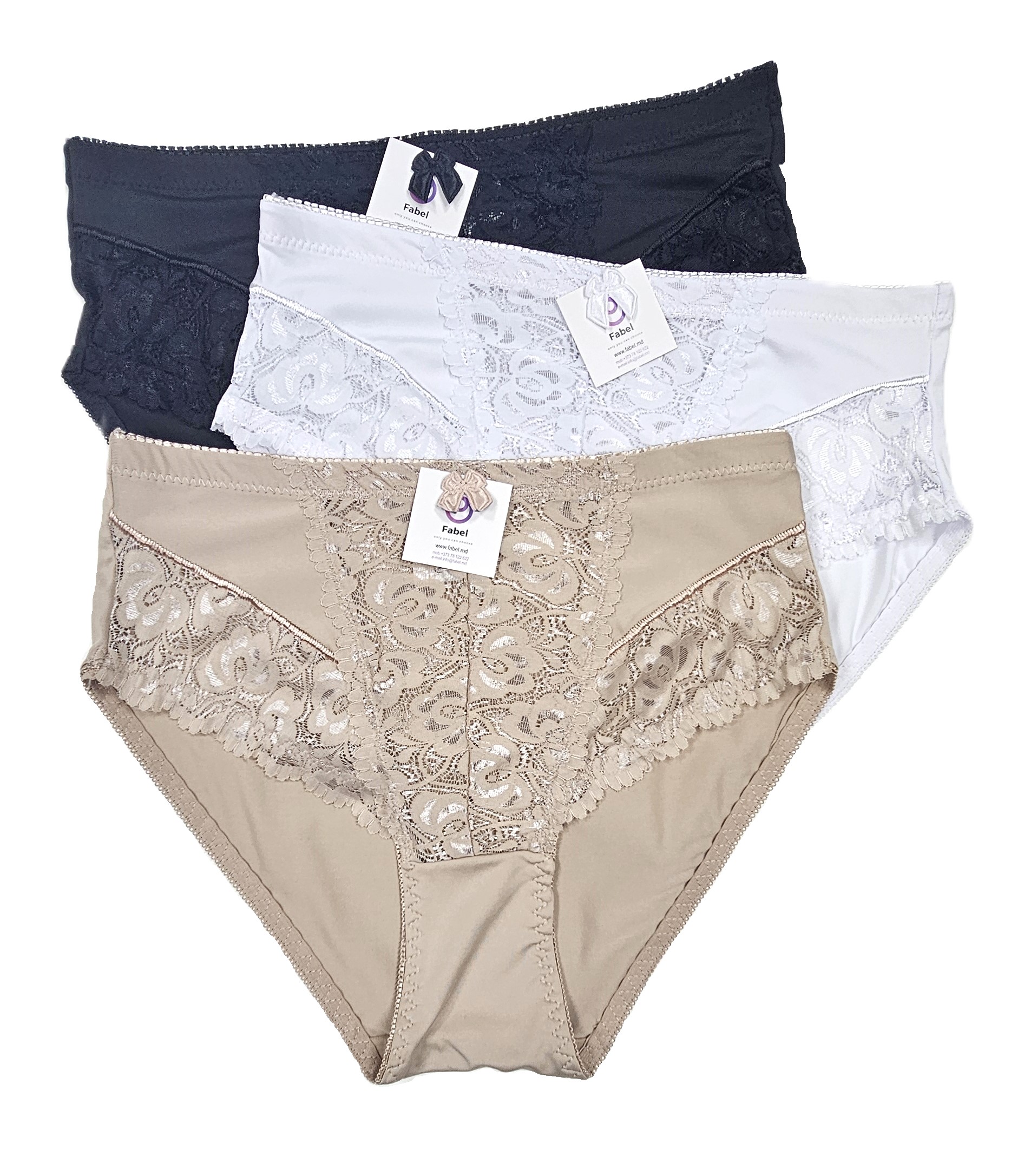 Chiloț clasic cu talie înaltă.