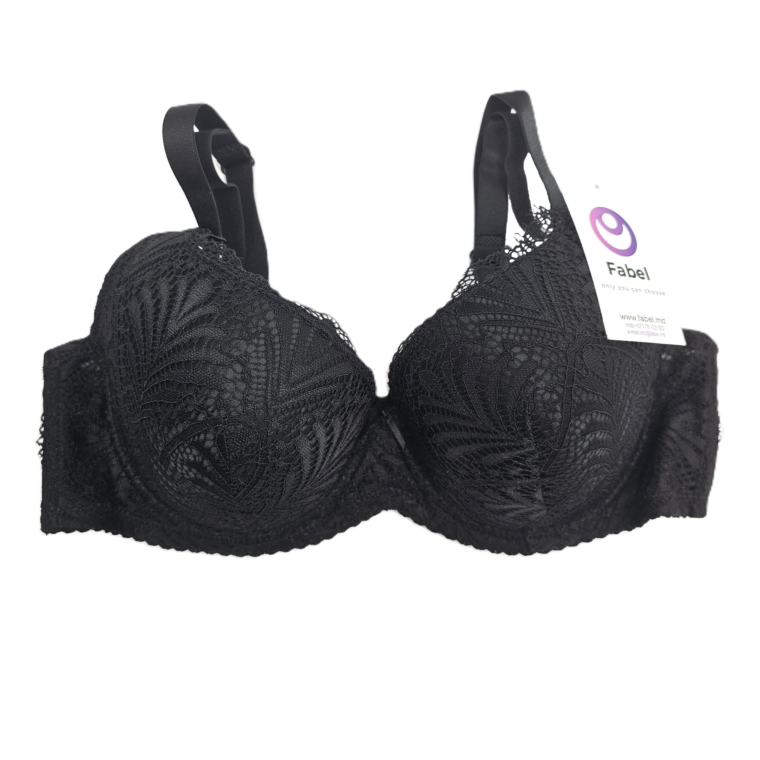 Sutien cu cupa dantelată, cu sârmă.