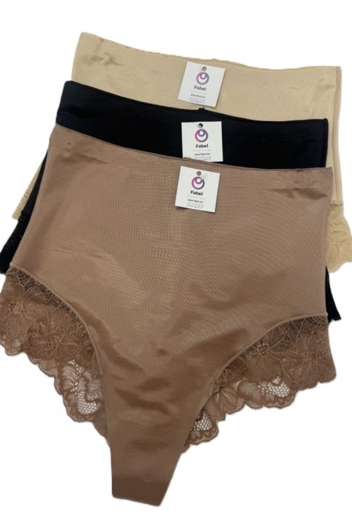 Brazilieni modelatori cu talia înaltă.