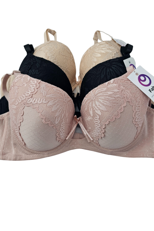 Sutien clasic cu burete, cu sârmă.