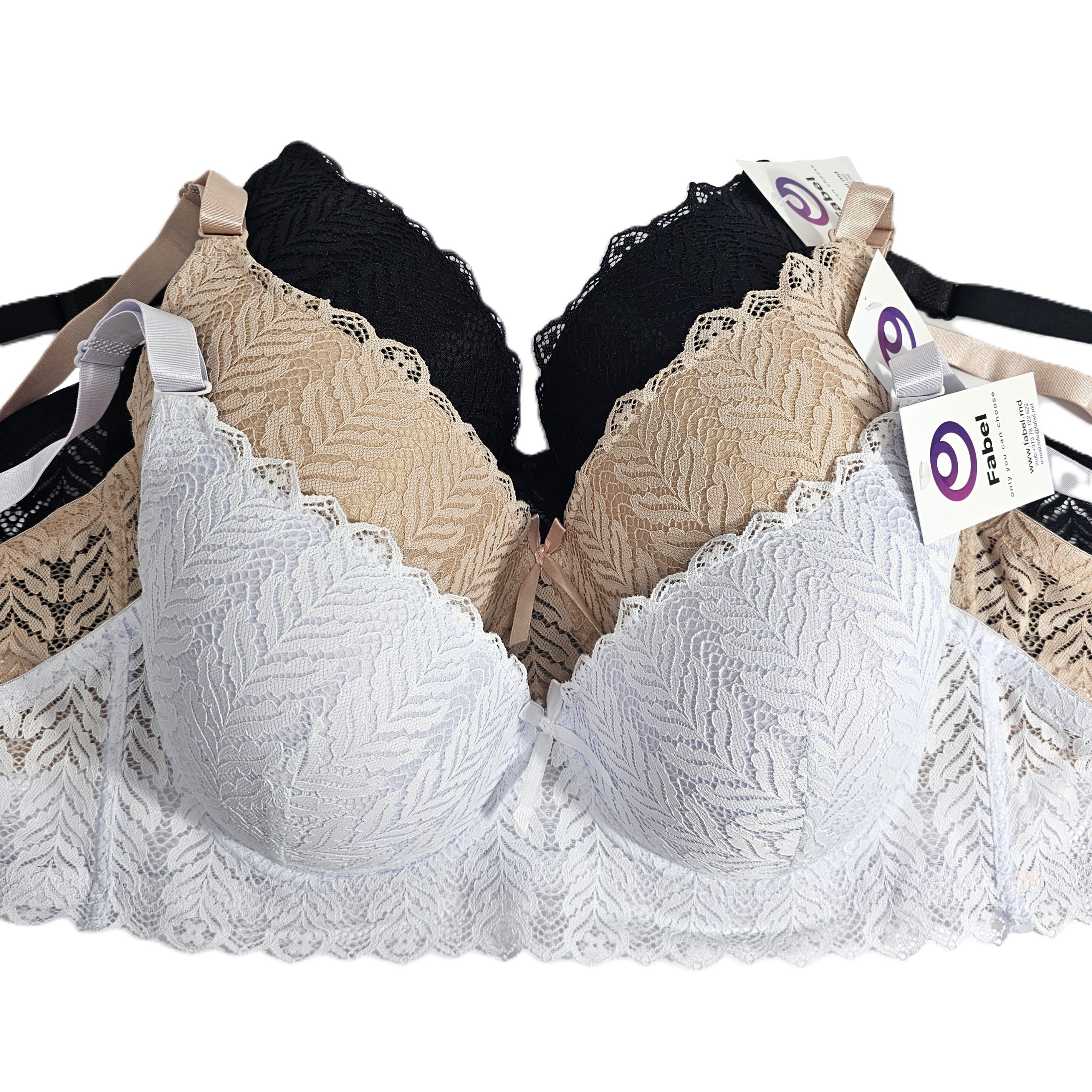 Sutien clasic cu cupă plină, cu burete și sârmă.